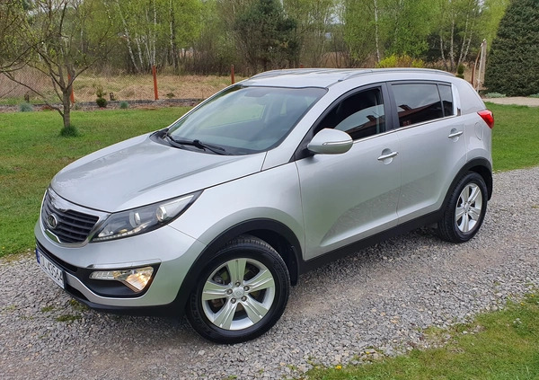 Kia Sportage cena 43700 przebieg: 173000, rok produkcji 2011 z Wolbrom małe 742